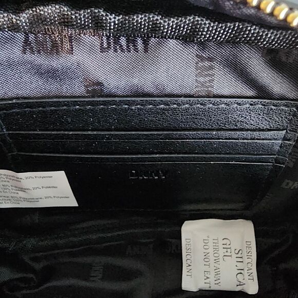 NEW DKNY 4 in 1 Belt/Crossbody Bag - Picture 11 of 14